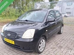 Zwart Gebruikt 2005 Kia Picanto Hatchback | € 899 (Goede deal)