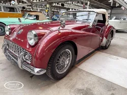 Rood Gebruikt 1960 Triumph TR3 Cabriolet | € 17.000