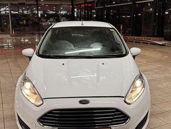 Wit Gebruikt 2015 Ford Fiesta Style Hatchback | € 9.500