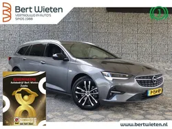 Grijs Gebruikt 2022 Opel Insignia Business Stationwagen | € 31.995 (Duur)