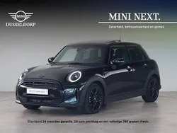 Zwart Gebruikt 2022 Mini Cooper Hatchback | € 29.950 (Duur)