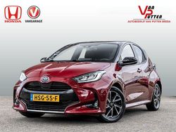 Rood Gebruikt 2020 Toyota Yaris Hybrid Style Hatchback | € 20.950 (Iets duurder)