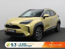 Geel Gebruikt 2024 Toyota Yaris Cross X-plore SUV | € 29.900 (Duur)