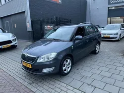 Grijs, metallic lak Gebruikt 2011 Skoda Fabia GreenLine Stationwagen | € 2.499 (Eerlijke prijs)