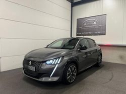 Grijs Gebruikt 2020 Peugeot 208 GT-line Hatchback | € 18.950 (Eerlijke prijs)