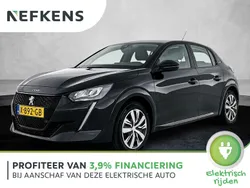 Zwart Gebruikt 2023 Peugeot e-208 Active Hatchback | € 19.925 (Goede deal)