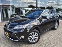 Bruin Gebruikt 2015 Toyota RAV4 Business Edition SUV | € 19.995 (Iets duurder)