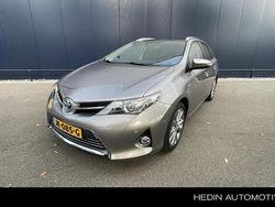 Bruin Gebruikt 2015 Toyota Auris Touring Sports Executive Stationwagen | € 15.950 (Iets duurder)