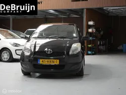 Zwart Gebruikt 2009 Toyota Yaris Comfort Hatchback | € 2.750 (Eerlijke prijs)