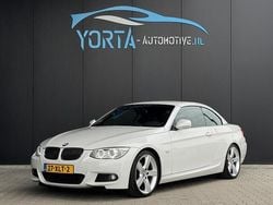 Wit, metallic lak Gebruikt 2012 BMW 325 Cabriolet Executive Cabriolet | € 19.950 (Iets duurder)