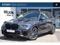 Arcticgrau (grijs metallic) Gebruikt 2021 BMW X5 Comfort Edition SUV | € 61.950 (Eerlijke prijs)
