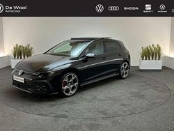 Metallic mythical black Gebruikt 2025 VW Golf VIII GTE Hatchback | € 46.495
