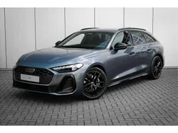 Blauw, metallic lak Nieuw 2025 Audi A5 Ambiente Coupé | € 74.547