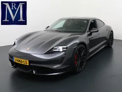 Grijs Gebruikt 2020 Porsche Taycan Turbo Sport Sedan | € 75.899
