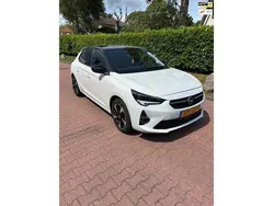 Wit Gebruikt 2023 Opel Corsa Hatchback | € 19.950 (Eerlijke prijs)
