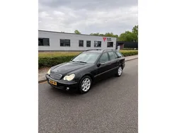 Zwart Gebruikt 2005 Mercedes 200 Elegance Stationwagen | € 2.999 (Goede deal)