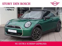 Groen Nieuw 2025 Mini Cooper Favoured Hatchback | € 42.250 (Eerlijke prijs)