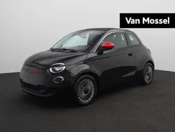 Zwart Gebruikt 2023 Fiat 500e Red Cabriolet | € 29.949