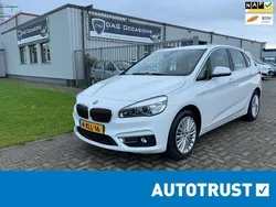 Wit Gebruikt 2014 BMW 218 Executive Stationwagen | € 12.450 (Eerlijke prijs)