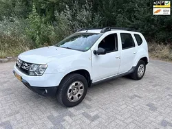 Wit Gebruikt 2015 Dacia Duster Lauréate SUV | € 3.400