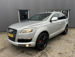 Grijs Gebruikt 2007 Audi Q7 SUV | € 9.999