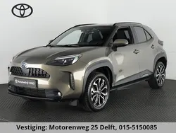 Grijs Gebruikt 2024 Toyota Yaris Cross SUV | € 28.900 (Eerlijke prijs)