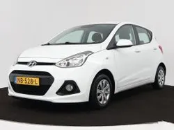 Wit Gebruikt 2017 Hyundai i10 Comfort Hatchback | € 8.895 (Eerlijke prijs)