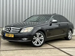 Zwart, metallic lak Gebruikt 2008 Mercedes C320 Avantgarde Sedan | € 5.995 (Eerlijke prijs)