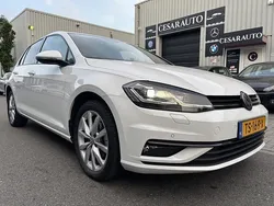 Wit Gebruikt 2018 VW Golf VII Highline Hatchback | € 13.999 (Super prijs)