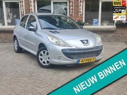 Grijs Gebruikt 2011 Peugeot 206+ Hatchback | € 3.200 (Eerlijke prijs)