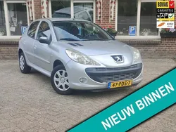Grijs Gebruikt 2011 Peugeot 206+ Hatchback | € 3.200 (Eerlijke prijs)