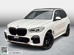 Wit Gebruikt 2021 BMW X5 Executive SUV | € 59.900 (Eerlijke prijs)