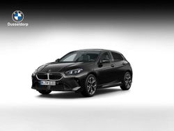 Zwart Nieuw 2025 BMW 120 M Sport Hatchback | € 52.168 (Goede deal)