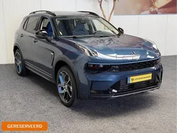 Blauw, metallic lak Gebruikt 2021 Lynk & Co 01 SUV | € 23.890 (Goede deal)