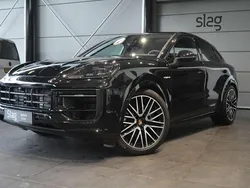 Zwart Gebruikt 2025 Porsche Cayenne SUV | € 129.900