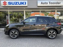 Zwart Gebruikt 2021 Suzuki Vitara Style SUV | € 19.850 (Goede deal)