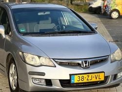Grijs Gebruikt 2008 Honda Civic Sedan | € 2.349 (Eerlijke prijs)