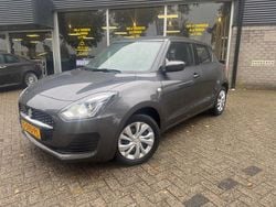 Grijs Gebruikt 2023 Suzuki Swift Comfort Hatchback | € 15.950 (Goede deal)