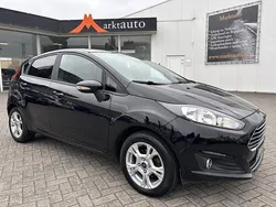 Zwart Gebruikt 2014 Ford Fiesta Titanium Hatchback | € 7.740 (Eerlijke prijs)