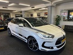 Wit Gebruikt 2012 Citroën DS5 So Chic Hatchback | € 6.995 (Eerlijke prijs)