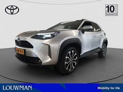Zilver Gebruikt 2023 Toyota Yaris Cross X-plore SUV | € 26.945 (Eerlijke prijs)