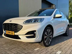 Wit Gebruikt 2020 Ford Kuga ST-Line X SUV | € 26.900 (Eerlijke prijs)