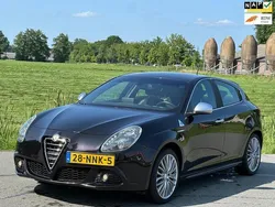 Zwart Gebruikt 2010 Alfa Romeo Giulietta Distinctive Hatchback | € 3.499 (Eerlijke prijs)