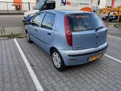 Blauw Gebruikt 2004 Fiat Punto Active Hatchback | € 775 (Goede deal)
