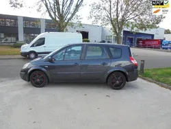 Grijs Gebruikt 2006 Renault Grand Scénic II MPV | € 1.299 (Goede deal)