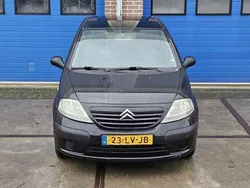 Zwart Gebruikt 2003 Citroën C3 Prestige Hatchback | € 1.550