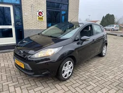 Zwart Gebruikt 2012 Ford Fiesta Titanium Hatchback | € 3.445 (Eerlijke prijs)