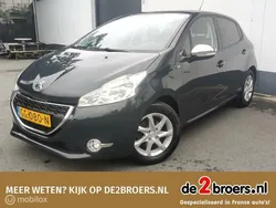 Grijs Gebruikt 2015 Peugeot 208 Style Hatchback | € 6.900 (Eerlijke prijs)