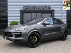 Grijs Gebruikt 2019 Porsche Cayenne SUV | € 84.900