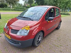 Rood Gebruikt 2005 Renault Modus Luxe MPV | € 1.750 (Eerlijke prijs)